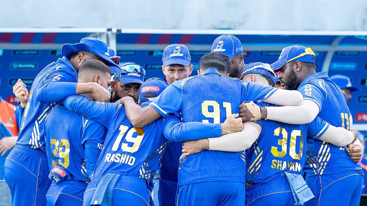 Photo: X/ @MINYCricket : MI New York team in a huddle before the start of the match in MLC 2024.